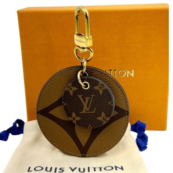 Louis Vuitton  Reverse Monogram Canvas Round Charm Key Holder Brown - Picture 3 of 10